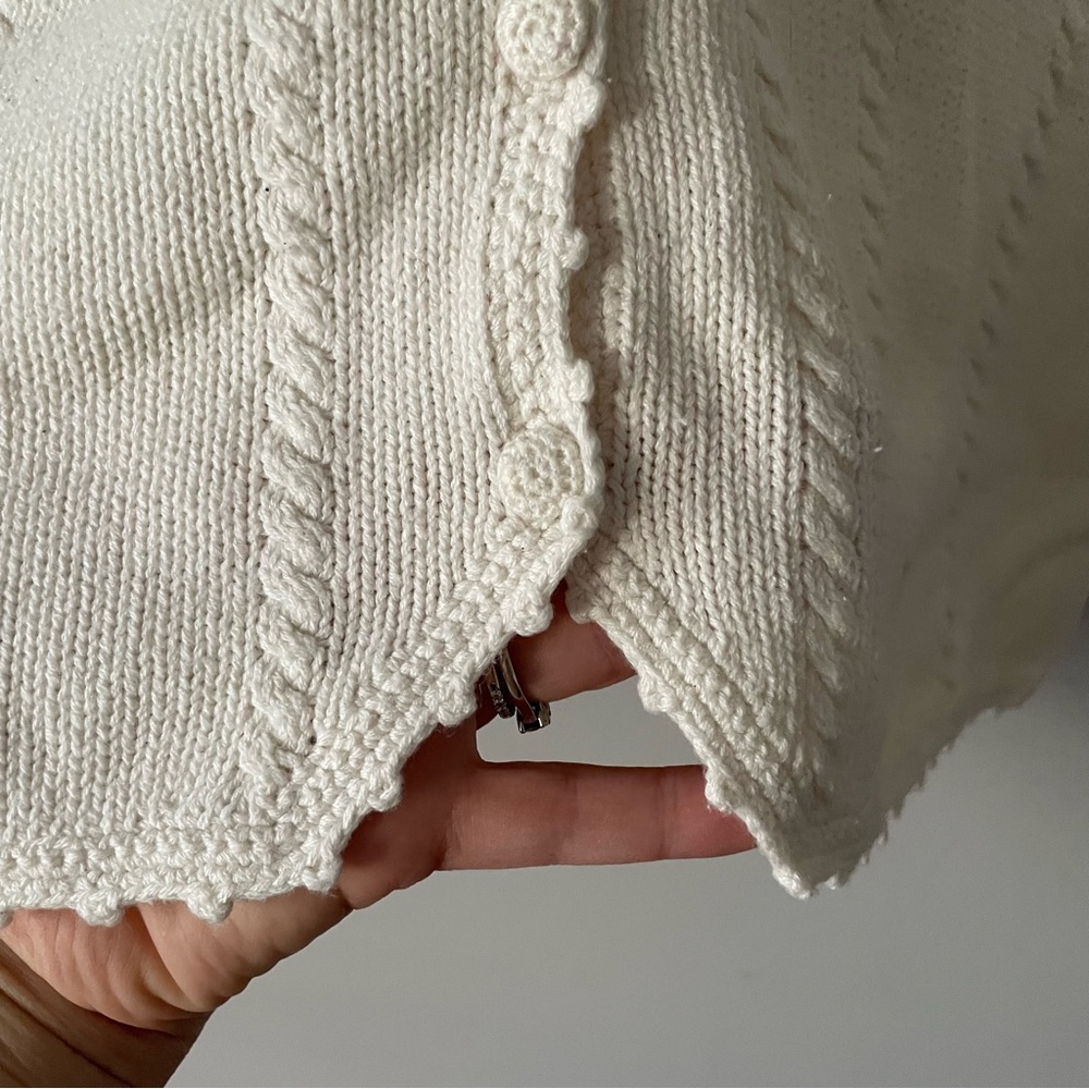 Vintage 90s Grannycore Susan Bristol embroidered floral knit cardigan sweater - Picture 5 of 9